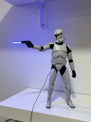 Hot Toys LED Clone Blaster 1/6 custom BRIGHT BLUE dc-17 Star Wars USB 