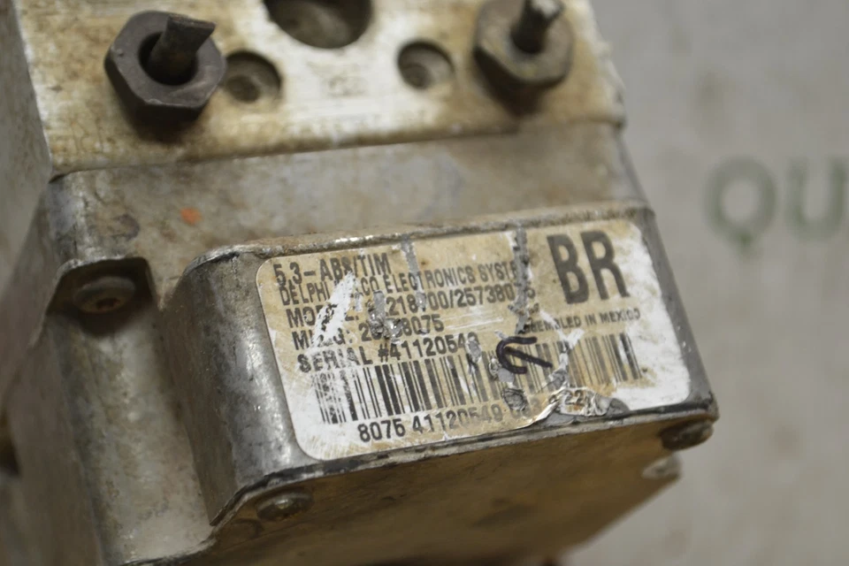 2001-05 Pontiac Bonneville ABS Pump Control OEM 25738075 Module 34-7B7 - Image 2 of 4