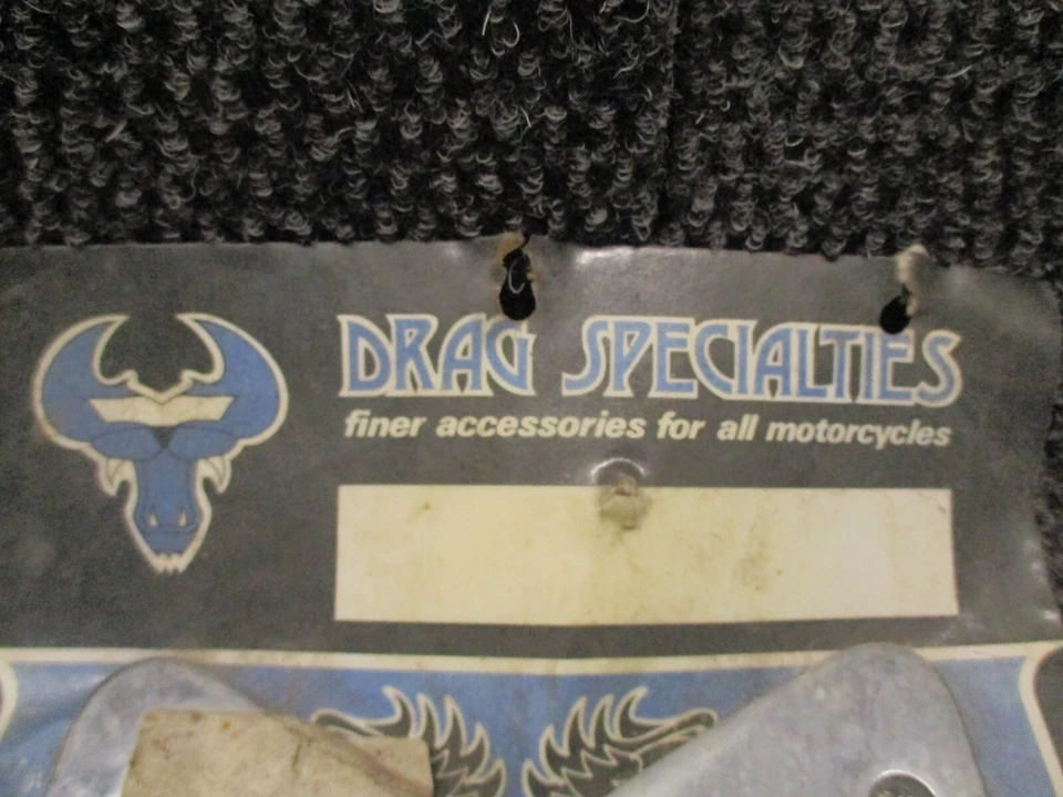 KIT DE SOPORTE DE EXTENSIÓN DE CLAVIJA DE PIE DRAG SPECIALTIES HONDA GOLD WING GL 1100 1979-81 Foto 2 de 4