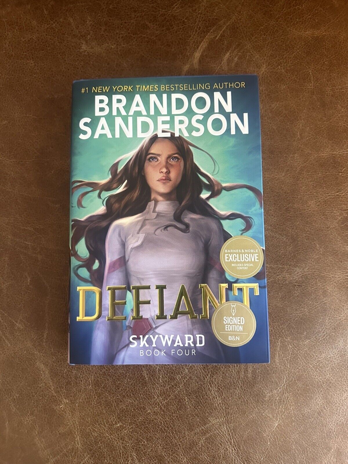 Defiant (B&N Exclusive Edition) (Skyward Series #4) by Brandon