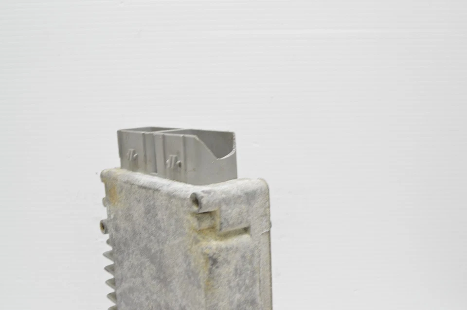 2002 02 Dodge Intrepid 04606801AB unidade módulo de controle do motor Ecm B59 002 - Imagem 2 de 3