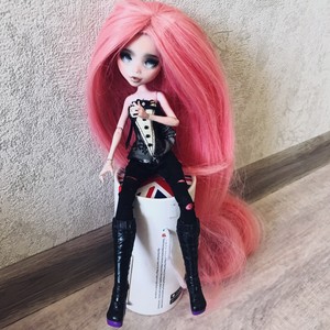 draculaura wig