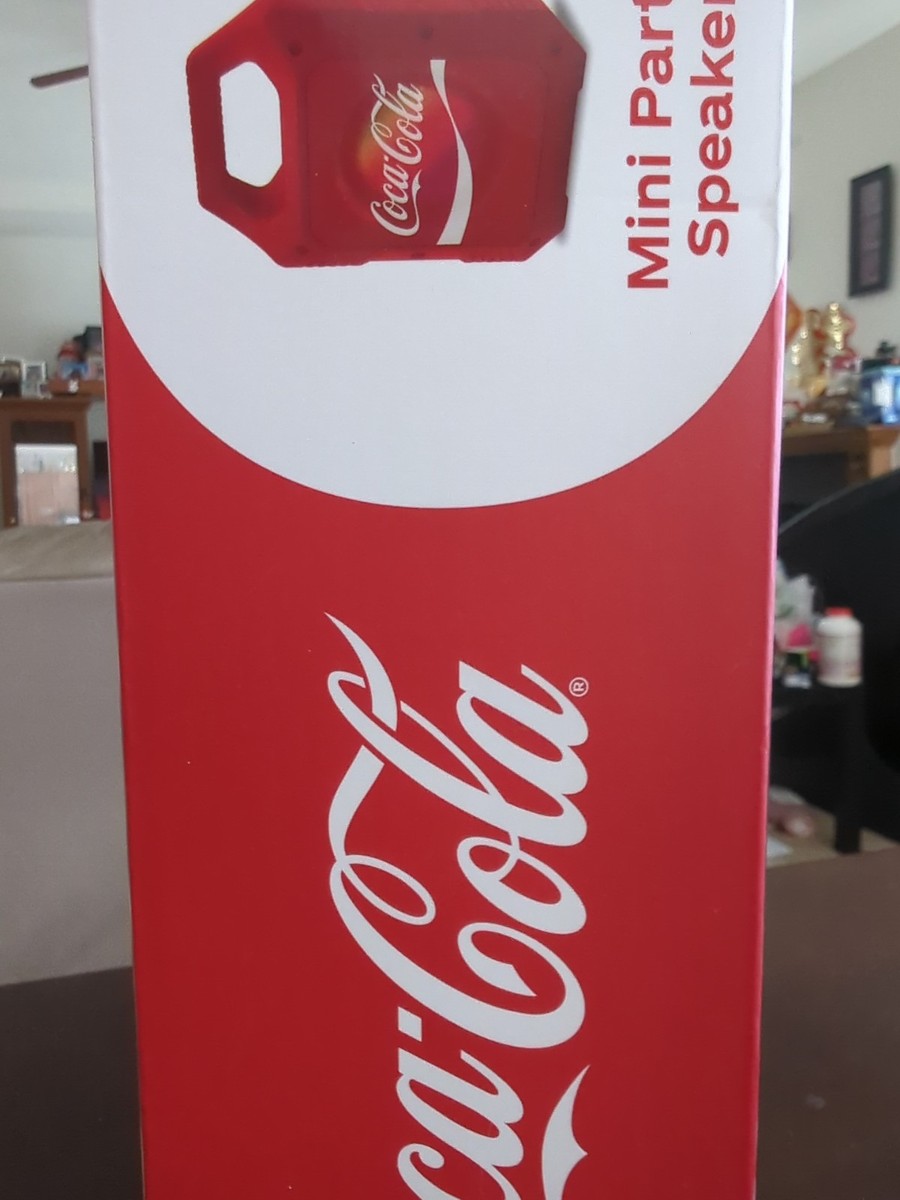 Coca Cola Mini Party Speaker, Indoor/Outdoor, LED Lights