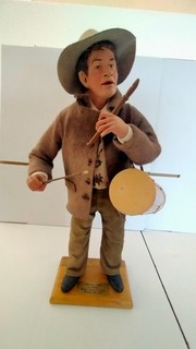 SANTON Le Tambourinaire LISE BERGER (série des 30 cm)