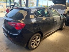 Porte avant et accessoires Alfa Romeo GIULIETTA