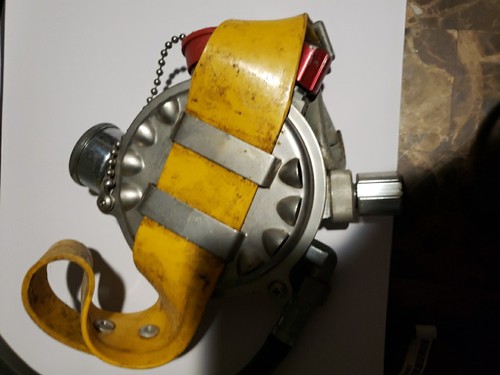 Vintage U.S. Divers SurvivAir SCBA Regler Membran mit Teil wie abgebildet ungetestet - Bild 3 von 8