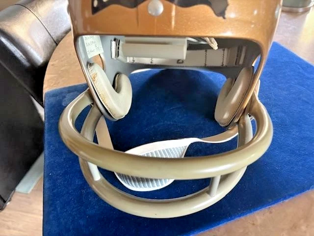 Throwback 1962 USNA/Navy Mid. Casco de fútbol americano Jolly Roger 2 barras - Roger Staubach Foto 4 de 4