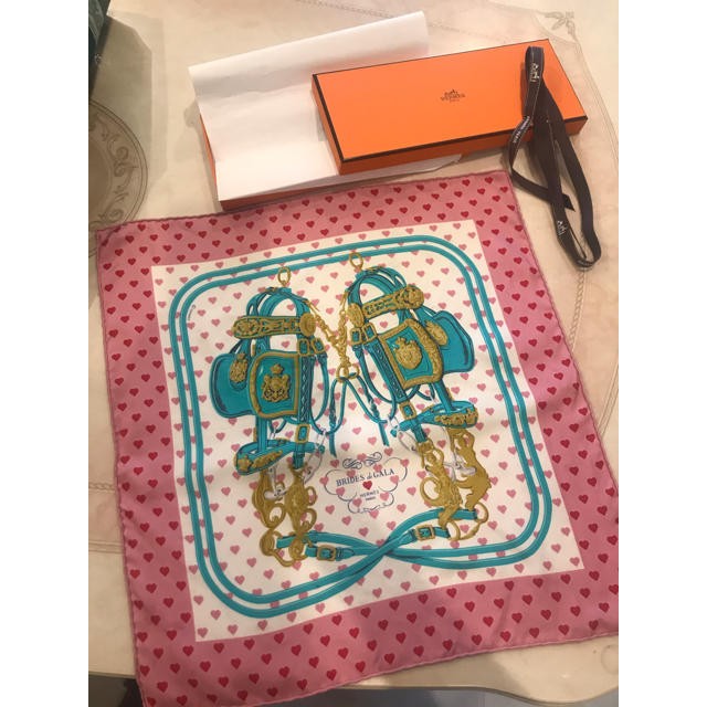 HERMES Carre 45 Scarf in Pink with Heart Pattern