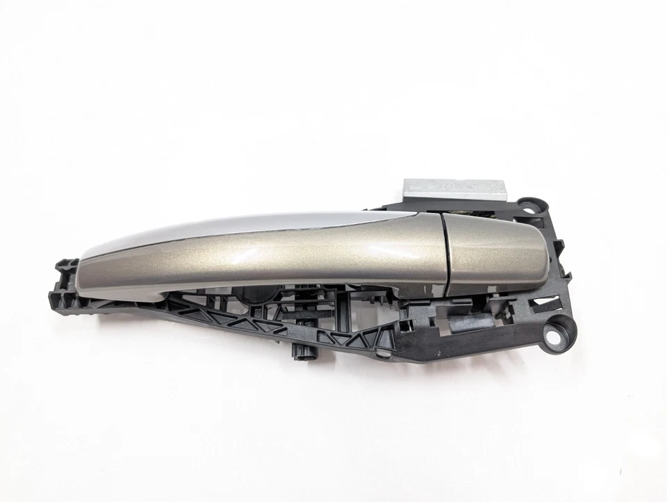 10-12 SAAB 9-5 NG MANIJA PUERTA EXTERIOR LADO CONDUCTOR TRASERO IZQUIERDO COLOR 321 Foto 2 de 4