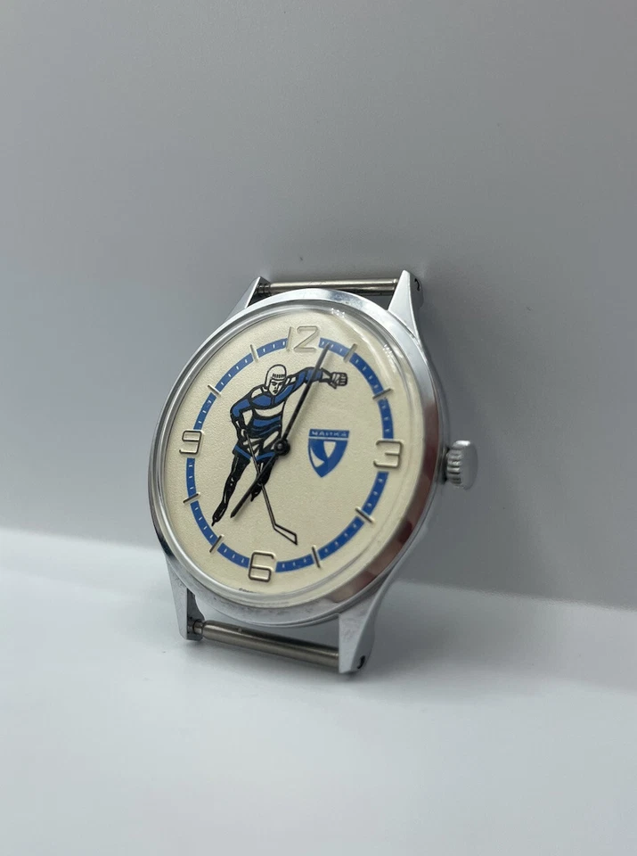 Reloj Pulsera Chayka Gaviota Hockey Vintage Años 70-80 Mecánico Soviético Hombres URSS Foto 2 de 4