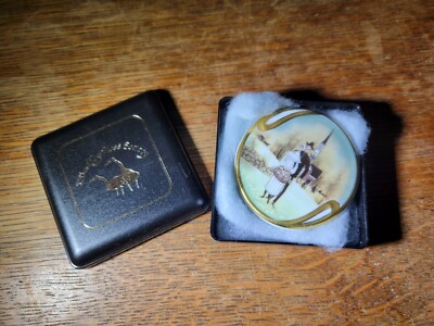 1994 P. Buckley Moss Society Country Wedding  Anna Perenna Pendant Brooch
