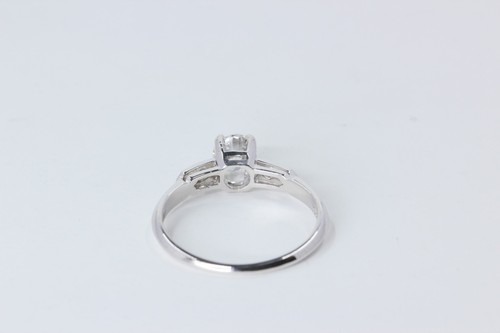 Diamant Verlobungsring mit runden brillanten Seiten im Platin Einzelhandel $ 1.300 - Bild 9 von 9