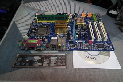 GIGABYTE GA-P35-DS3L, Rev:1.0, LGA 775, Intel Motherboard +CPU E2140 +1Gb +I/O