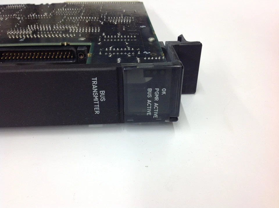 Controlador de bus Genius 90-70 PLC GE Fanuc IC697BEM713D. Estante usado #2 Foto 4 de 4