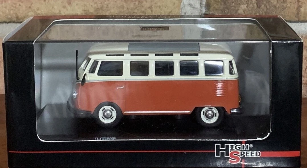 入手難　未使用❗MINICHANPS VW Samba Bus 1963 1/24 フォルクスワーゲン ワーゲン サンバ バス 緑 白 グリーン
