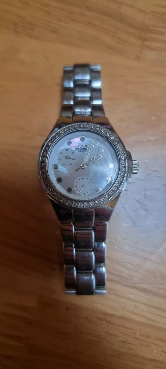 Maxum watches sales