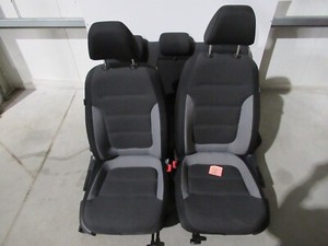 VW Jetta VI 6 5C Sitze Sitz Fahrersitz Beifahrersitz Sitzbank ISOFIX Original