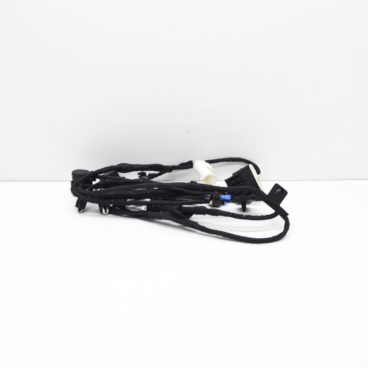 BMW M5 F90 Front Bumper End Wiring Harness Loom 61125A1D483 NEW 
