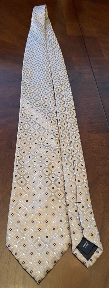 Corbata Jones New York 100 % poliéster para hombre hecha en China Foto 3 de 4