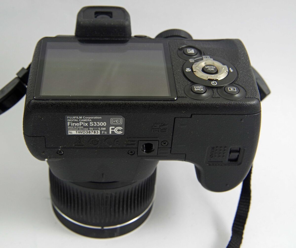 Fujifilm FinePix S3300 14 Megapixel Digital Camera | eBay Fujifilm FinePix S3300 14 Megapixel Digital Camera | eBay