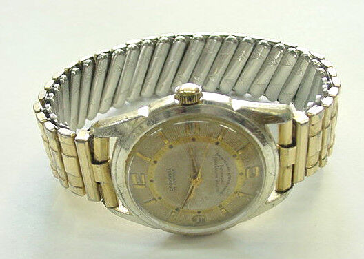 Mens Vintage CROMWELL SUPER AUTOMATIC 17J Watch