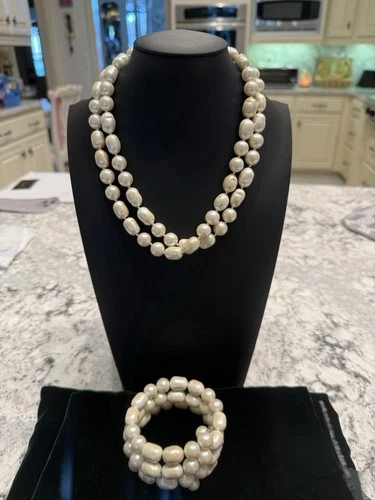 Vintage Carolee Faux Pearl Jewlery Lot Of 2 Necklace And Bracelet