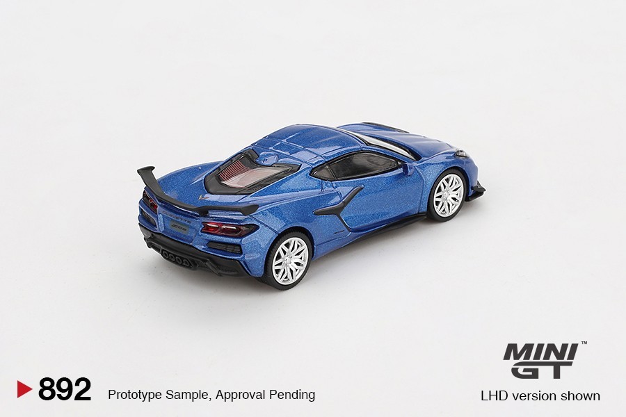 Mini GT 1:64 Chevrolet Corvette Z06 2023 Elkhart Lake Blue