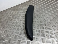 Peugeot RCZ 2013 Vorne links Armlehne 70013082 UVY41935