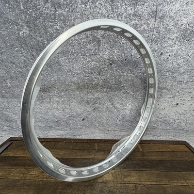 Surly Rabbit Hole 26in Rim 50-559 Silver 2.35in Alloy Disc MTB