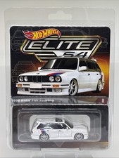 Hot Wheels Elite 64 8 1990 Bmw 318i Touring White 164 Diecast Real Rider Hnj60