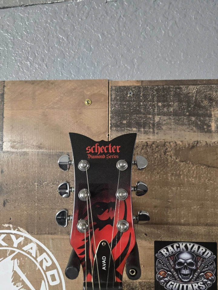 Gráfico muito raro 1 de 25 Schecter Black & Red Tempest personalizado 2007 Avad Girl - Imagem 3 de 4