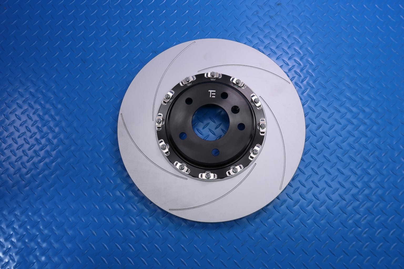 Aston Martin Dbx front rear brake pads and rotors TopEuro #12505