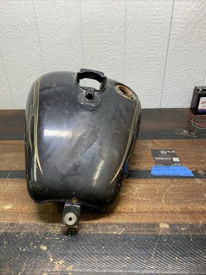 Kawasaki VN800 Fuel Tank 51082-5334-IQ !See Pictures and