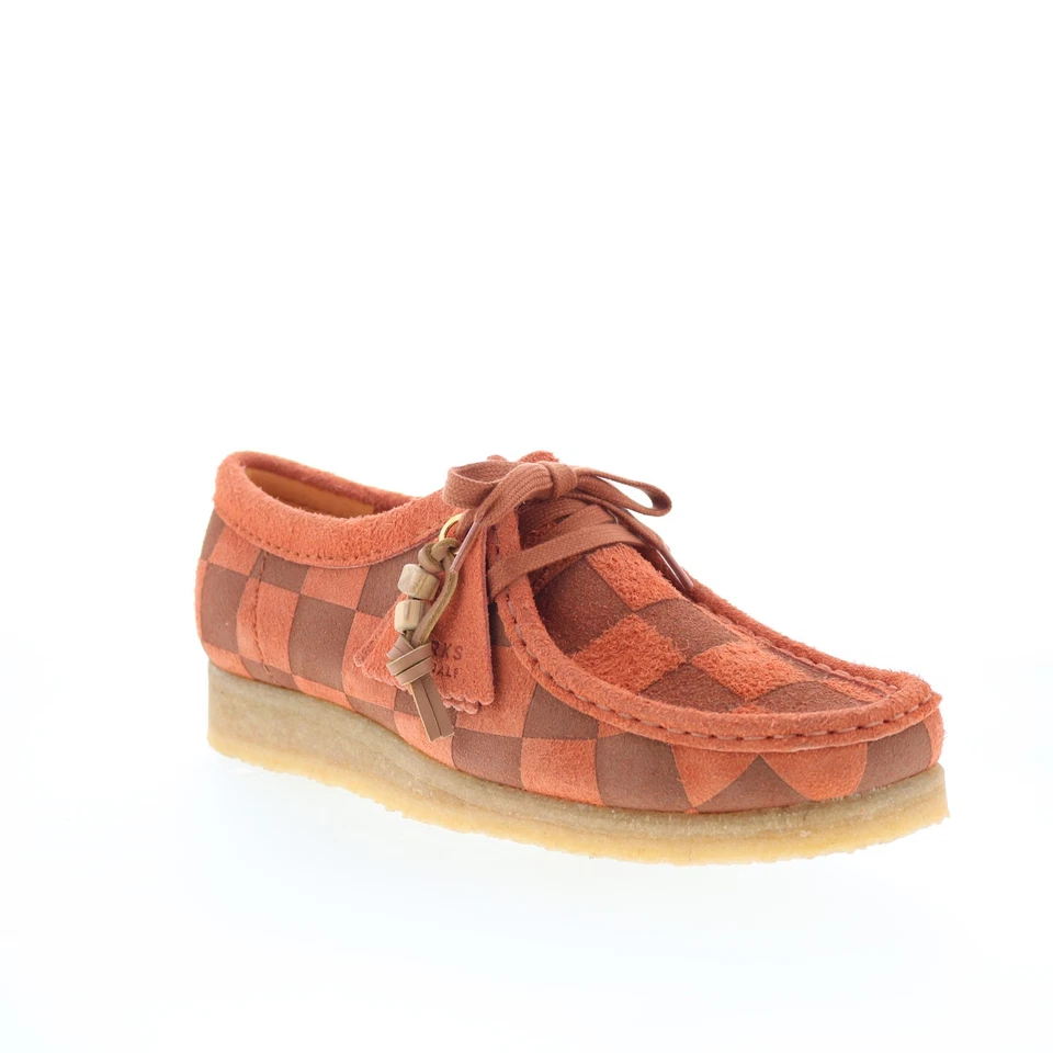 Clarks Wallabee 26174011 Womens Orange Suede Oxfords & Lace Ups Casual Shoes 10 - Image 2 of 4