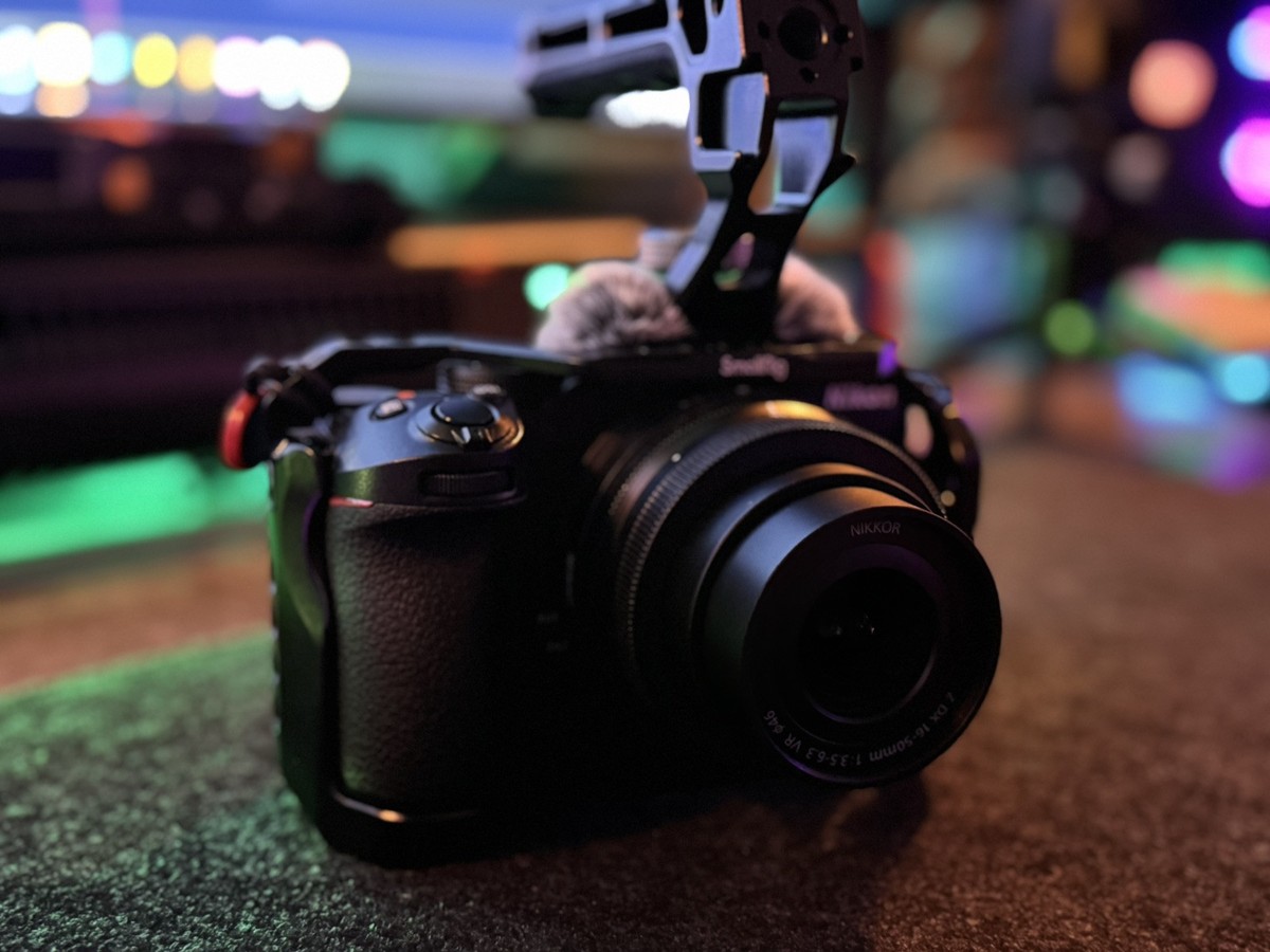 Nikon Z30 DX 16-50mm SmallRig L字ケージ付 Amazon | SmallRig Nikon Z5/Z6/Z7/Z6 II/Z7 IIカメラ専用L型