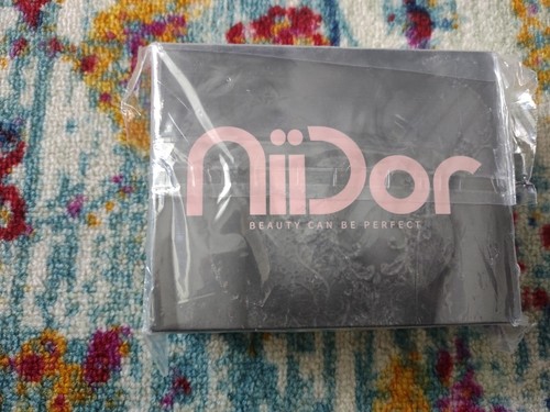 Niidor Adhesive Bra Strapless Sticky Invisible Push up Silicone Bra C Cup - 第 1/4 張圖片
