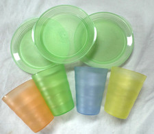 TUPPERWARE TOYS FOR KIDS - 4 CUPS  3 PLATES - MINI IMPRESSIONS - PRE OWNED