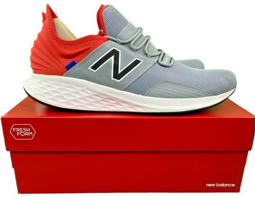 New Balance Men's Fresh Foam Roav V1 Sneaker