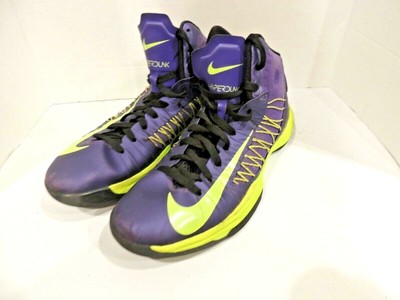 nike hyperdunk purple