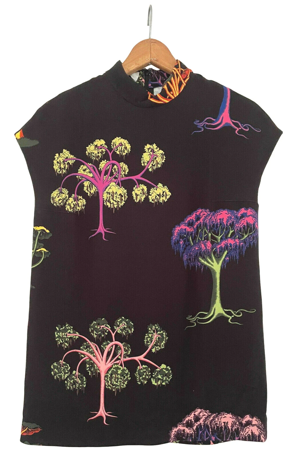Stella McCartney — STELLA McCARTNEY Tunic Top Cap Sleeve Black Rayon Knit Tree Print 38 US 6 NEW