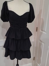 PrettyLittle Thing Black Crinkle Cup Detailed Tiered Skater Skirt Dress  Size 8