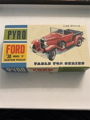 PYRO '30 Ford Model A Custom Pickup Table Top Series 1:32 Box Only Box1-11