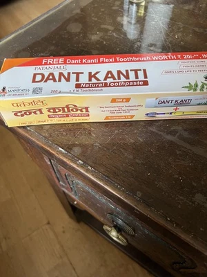 Swami Ramdev Patanjali UK - 3 Dant Kanti Herbal Toothpaste 100g Family Size