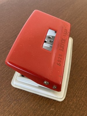 Leitz - Locher 5028 - Rot - Vintage
