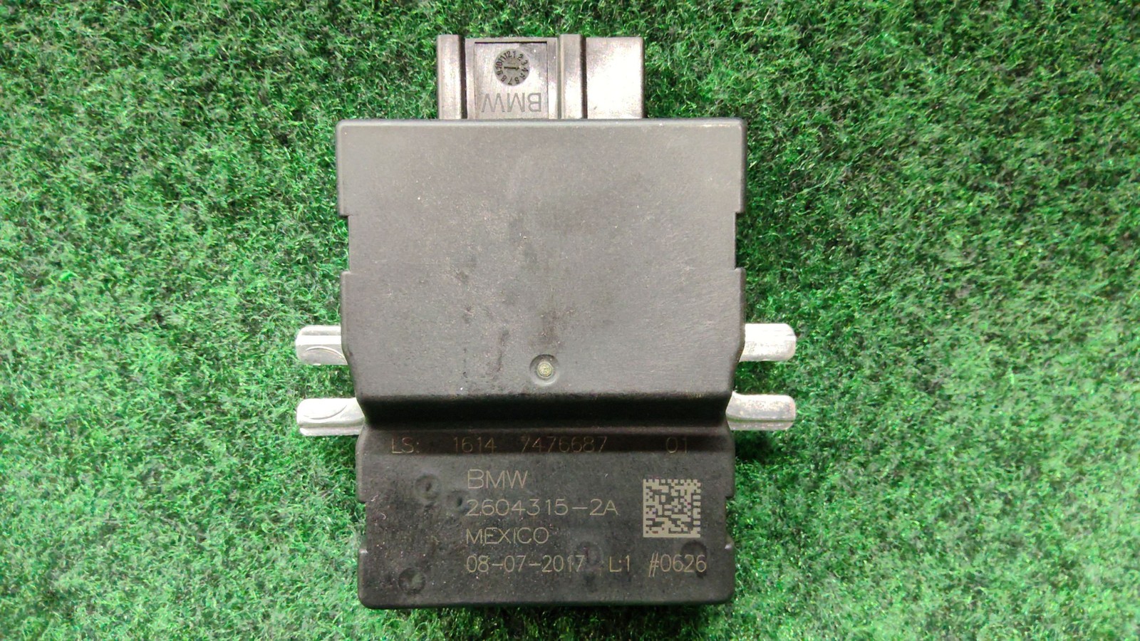 2017-2021 BMW 330i Fuel Pump Control Unit OEM 16149494391