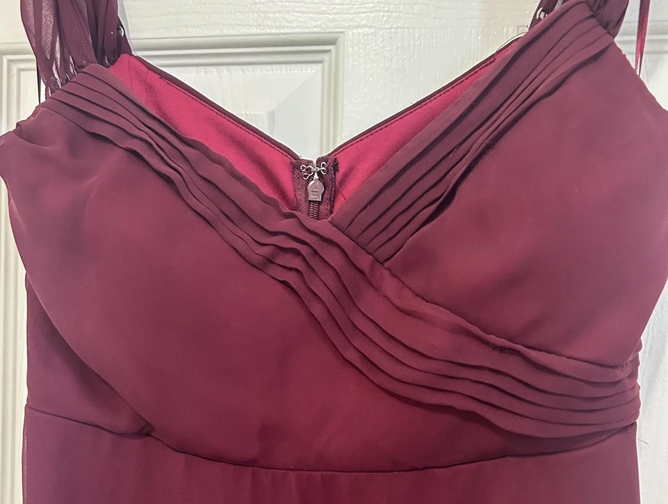 Maxi Vestido Gris Pájaro Spence Pequeño Rojo Borgoña Gasa Convertible Dama de Honor Foto 4 de 4