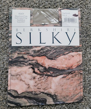 Vtg Berkshire Silky Sheer Lycra Control Top Pantyhose Sagebrush Sz 4 Style 4527