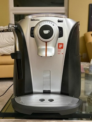 Saeco Odea Go Automatic Espresso Machine - 240V, refurbished, highly rated!