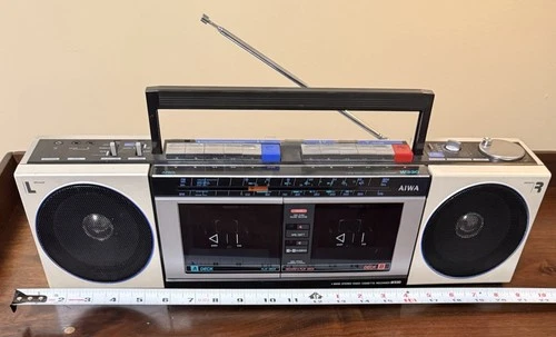 AIWA CS-W330H Vintage Boombox 4 Band Stereo Radio Cassette Recorder Works