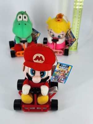 Super Mario Kart Plush 1993 TAKARA NINTENDO Yoshi Princess Peach